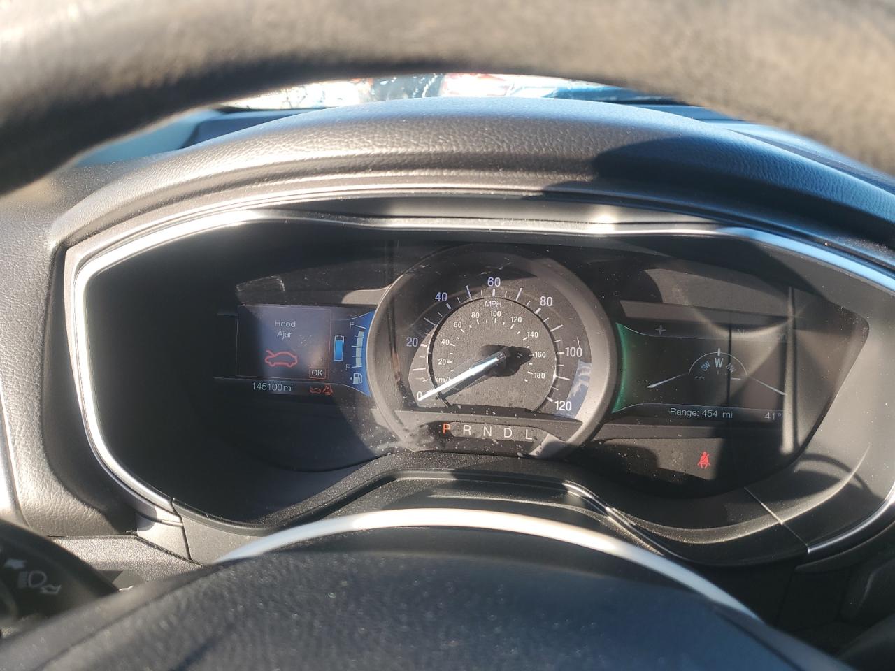 2019 Ford Fusion Se VIN: 3FA6P0LU5KR152403 Lot: 92394835