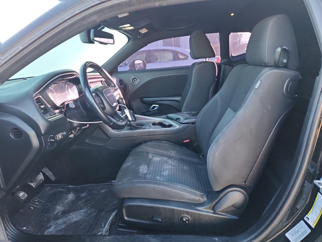 2017 Dodge Challenger Sxt VIN: 2C3CDZAGXHH658647 Lot: 90099545