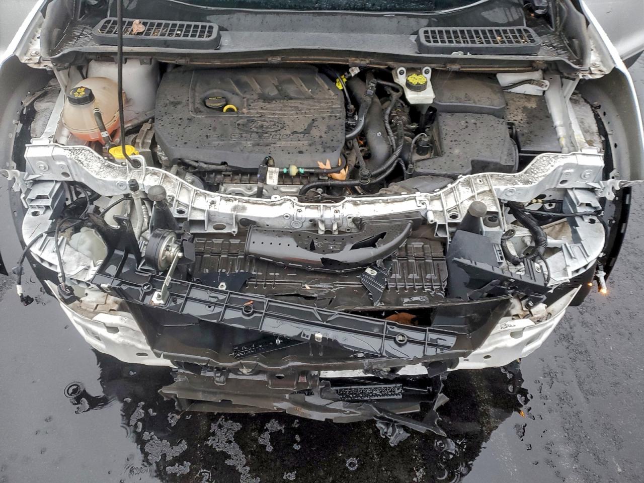 2017 Ford Escape Se VIN: 1FMCU9GD4HUD43344 Lot: 94722185