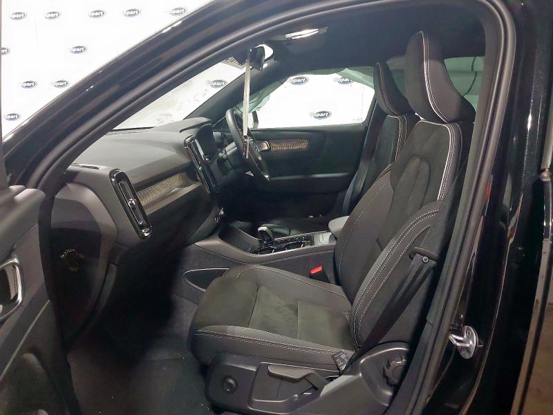 2025 VOLVO XC40 2.0 B4P PLUS BLACK EDITION 5DR AUTO