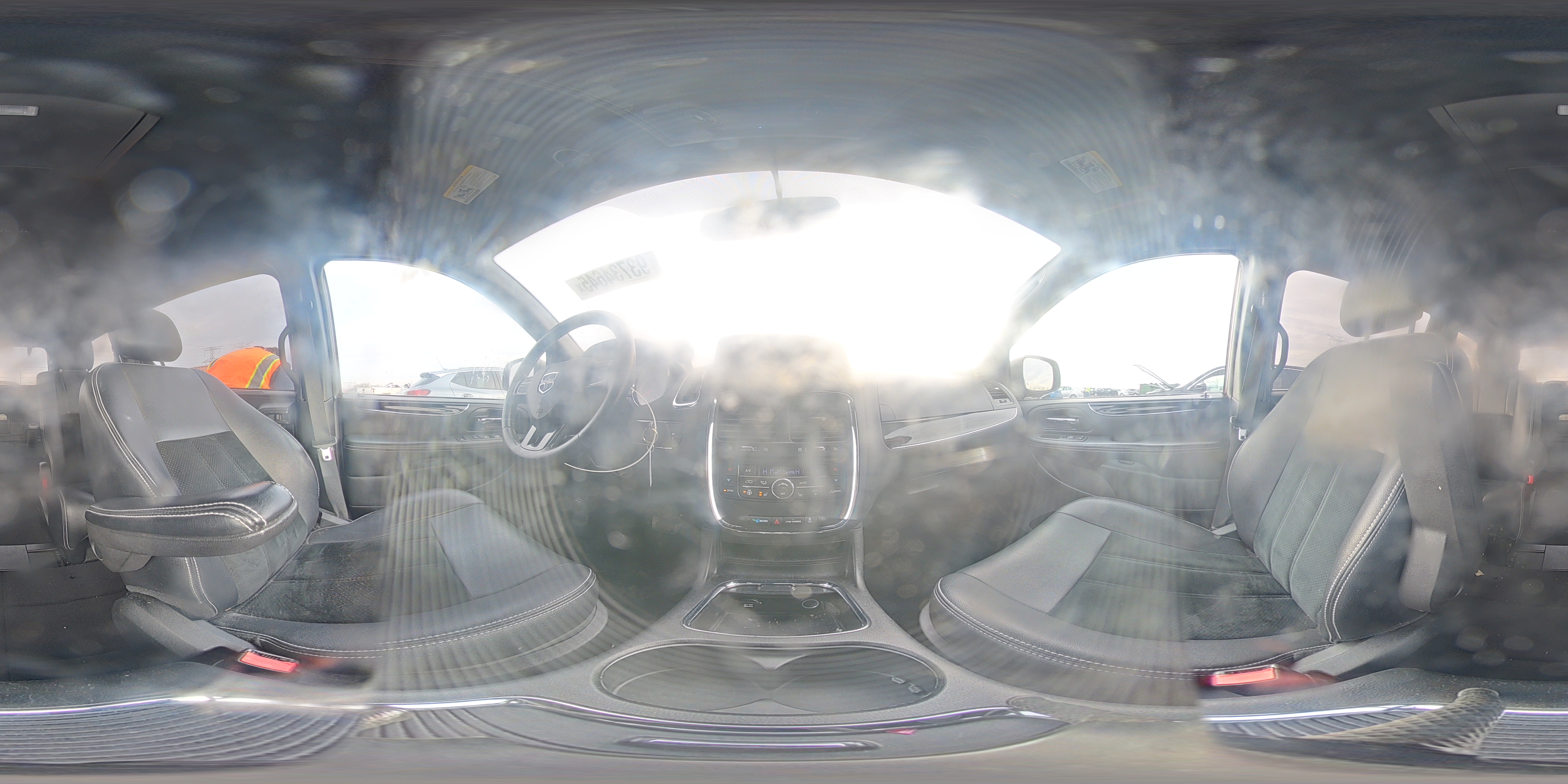 2018 Dodge Grand Caravan Sxt VIN: 2C4RDGCG0JR176714 Lot: 93734645