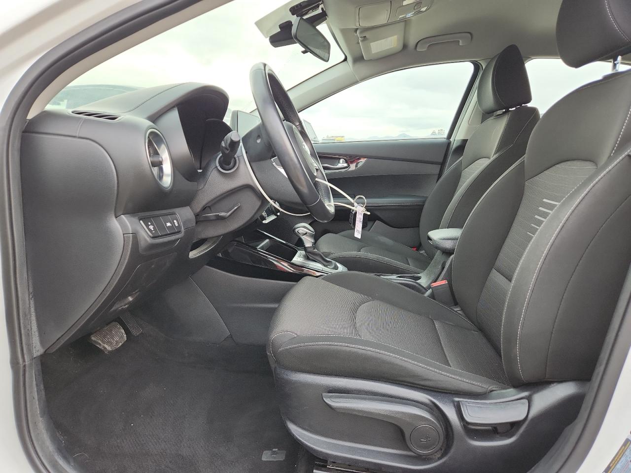 2019 Kia Forte Gt Line VIN: 3KPF34AD3KE105068 Lot: 93750415