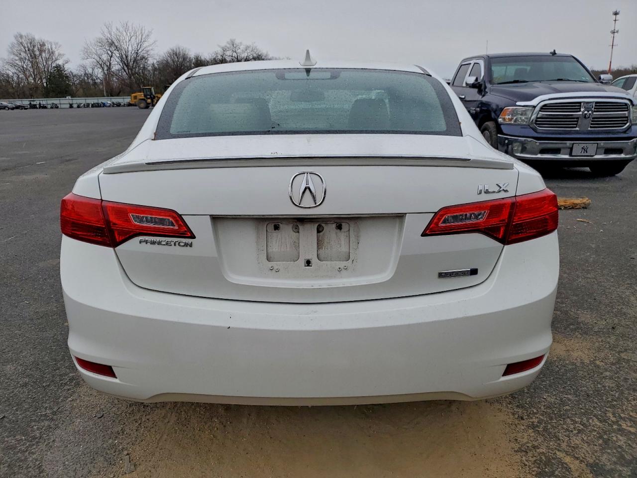 2013 Acura Ilx Hybrid Tech VIN: 19VDE3F77DE302240 Lot: 94168425