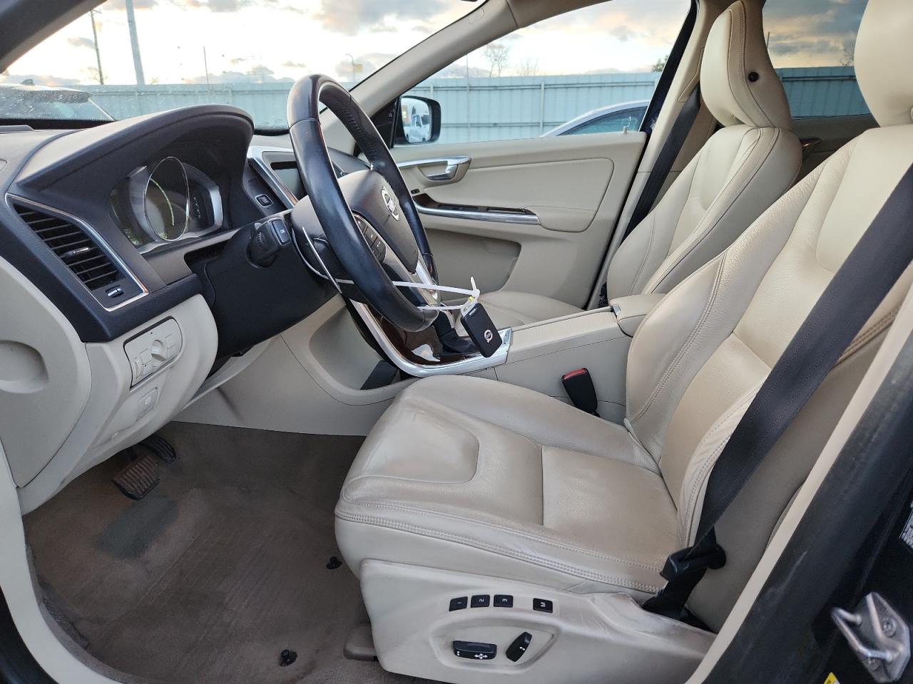 2014 Volvo Xc60 T6 VIN: YV4902DZXE2508495 Lot: 93056935