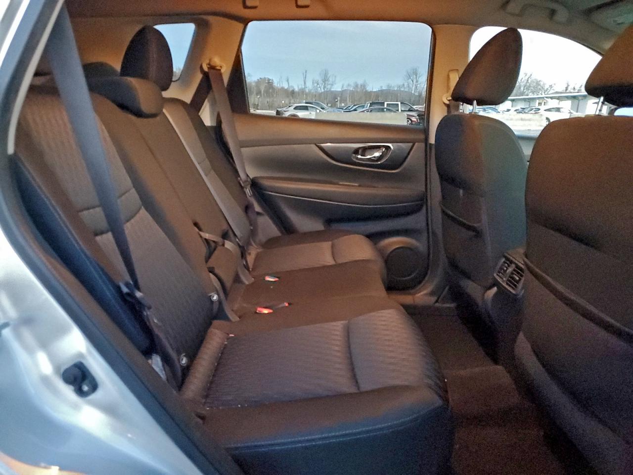 2017 Nissan Rogue S VIN: KNMAT2MV5HP512062 Lot: 93776455