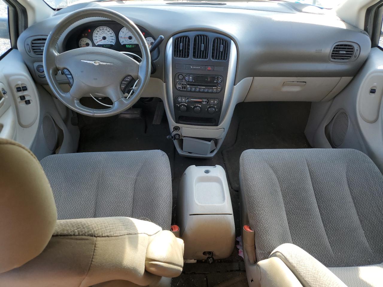 2005 Chrysler Town & Country Touring VIN: 2C4GP54L75R213844 Lot: 90912715