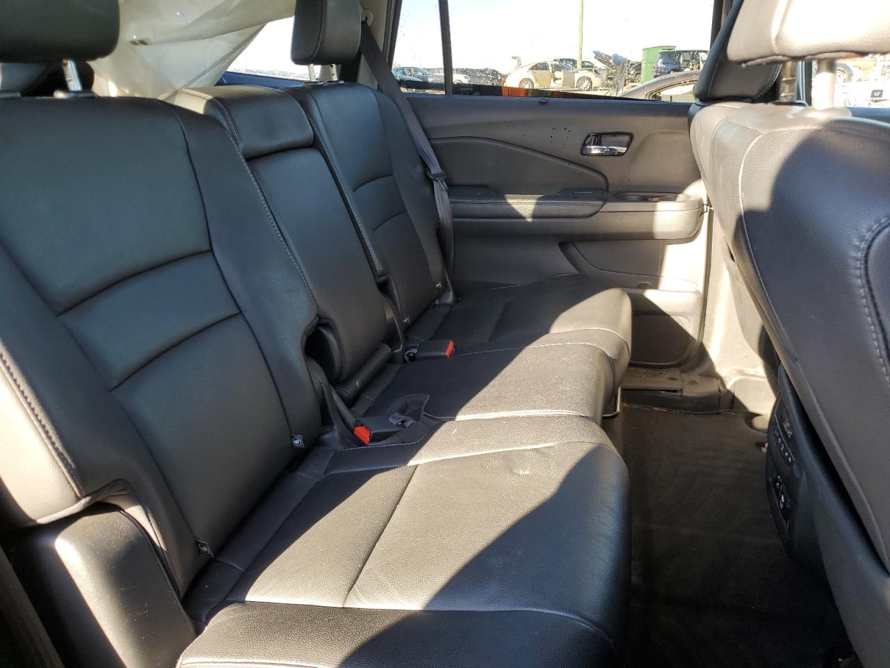 2016 Honda Pilot Touring VIN: 5FNYF6H9XGB106779 Lot: 91669565