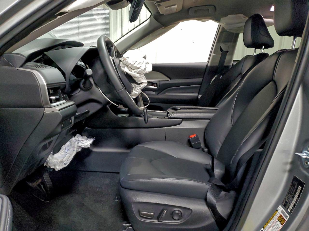 2025 Toyota Grand Highlander Le VIN: 5TDACAB59SS041513 Lot: 94691865