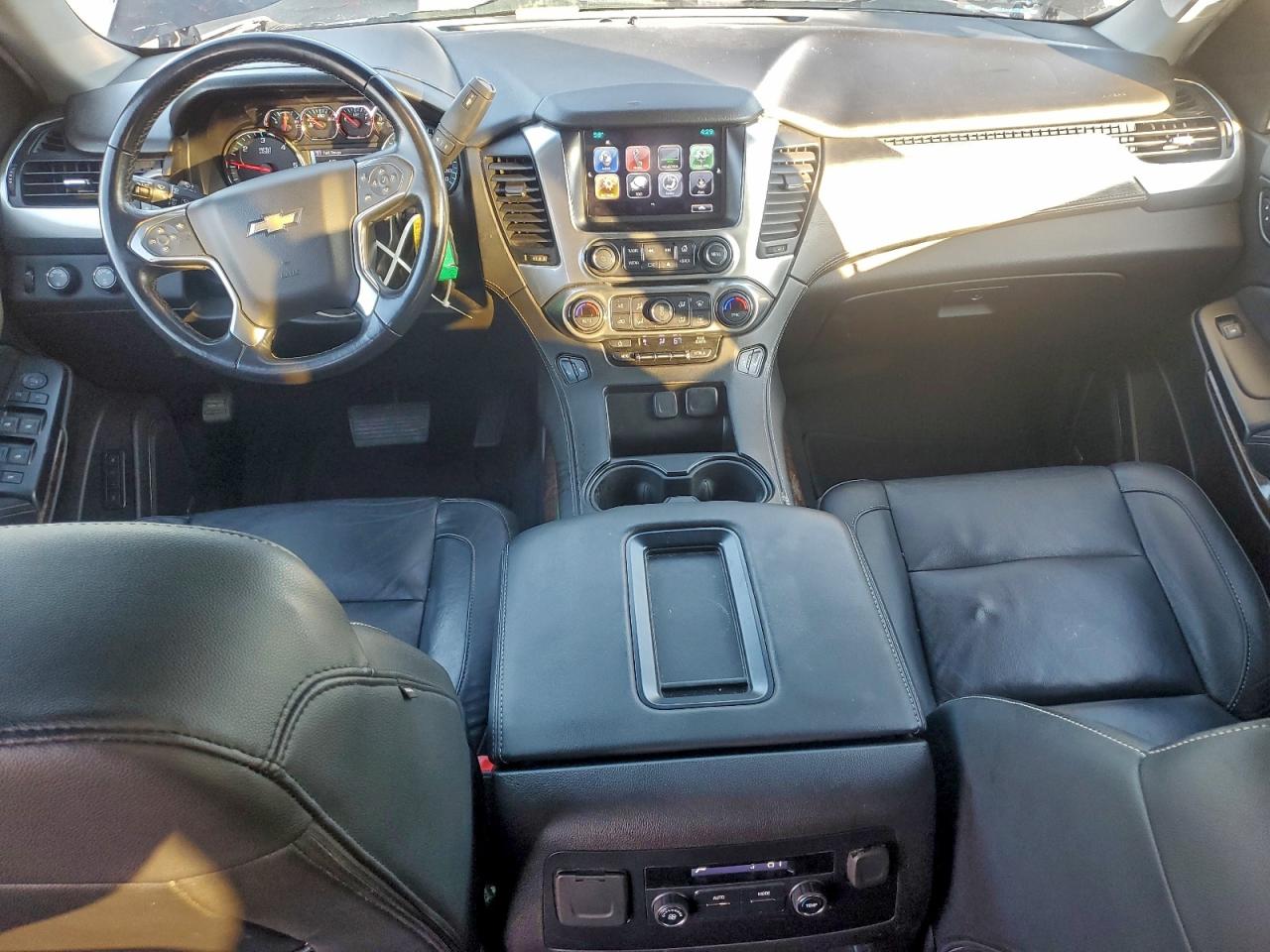 2019 Chevrolet Suburban K1500 Lt VIN: 1GNSKHKC1KR276346 Lot: 93153935