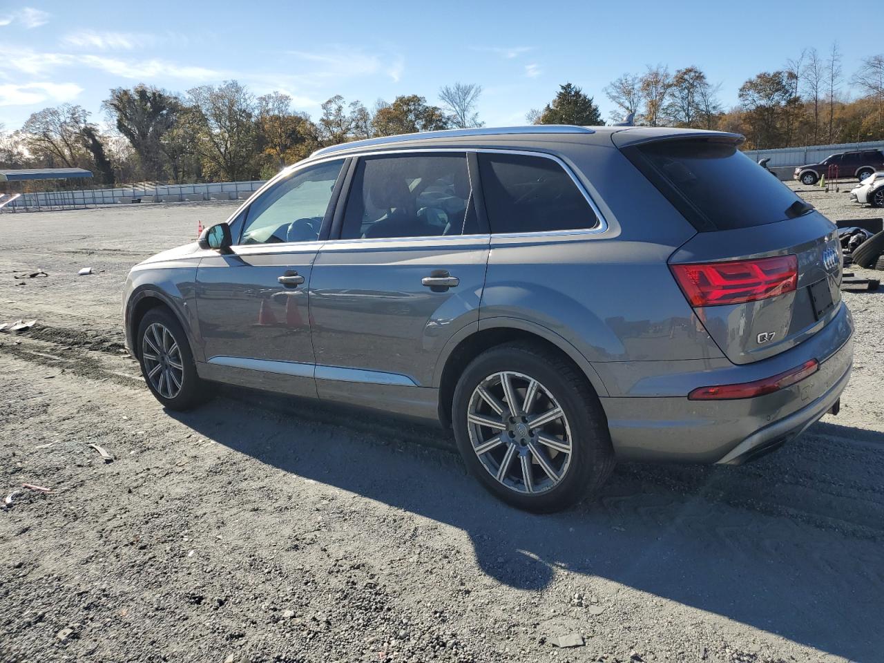 Фото: WA1LAAF76HD058584