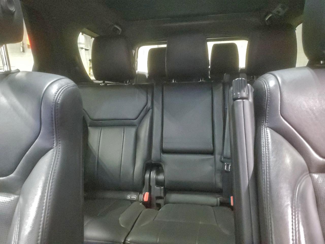 2017 Land Rover Discovery Hse VIN: SALRRBBV2HA011677 Lot: 93846985