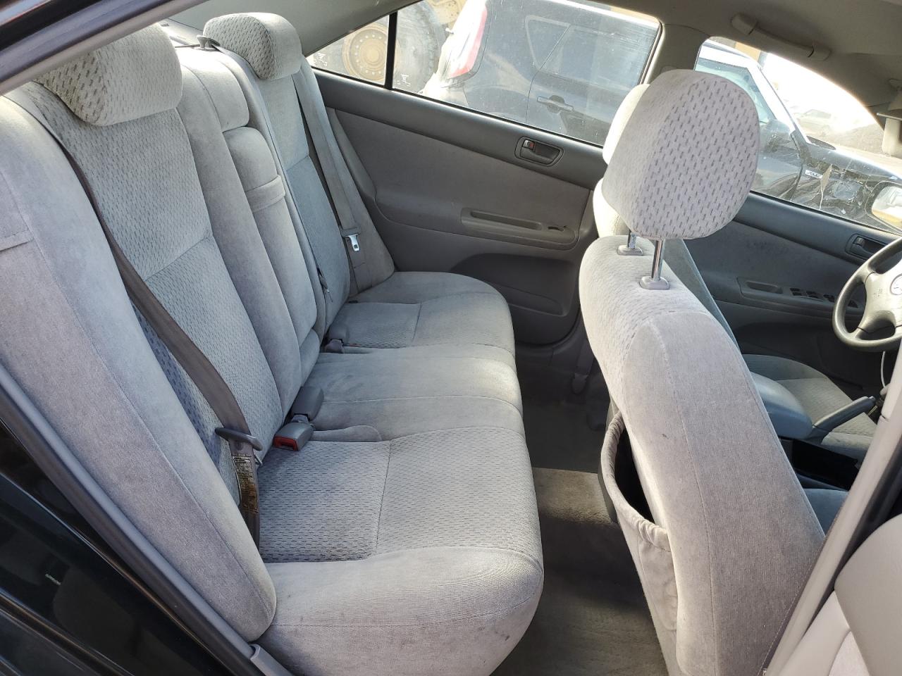 2004 Toyota Camry Le VIN: 4T1BE32KX4U319667 Lot: 91806925