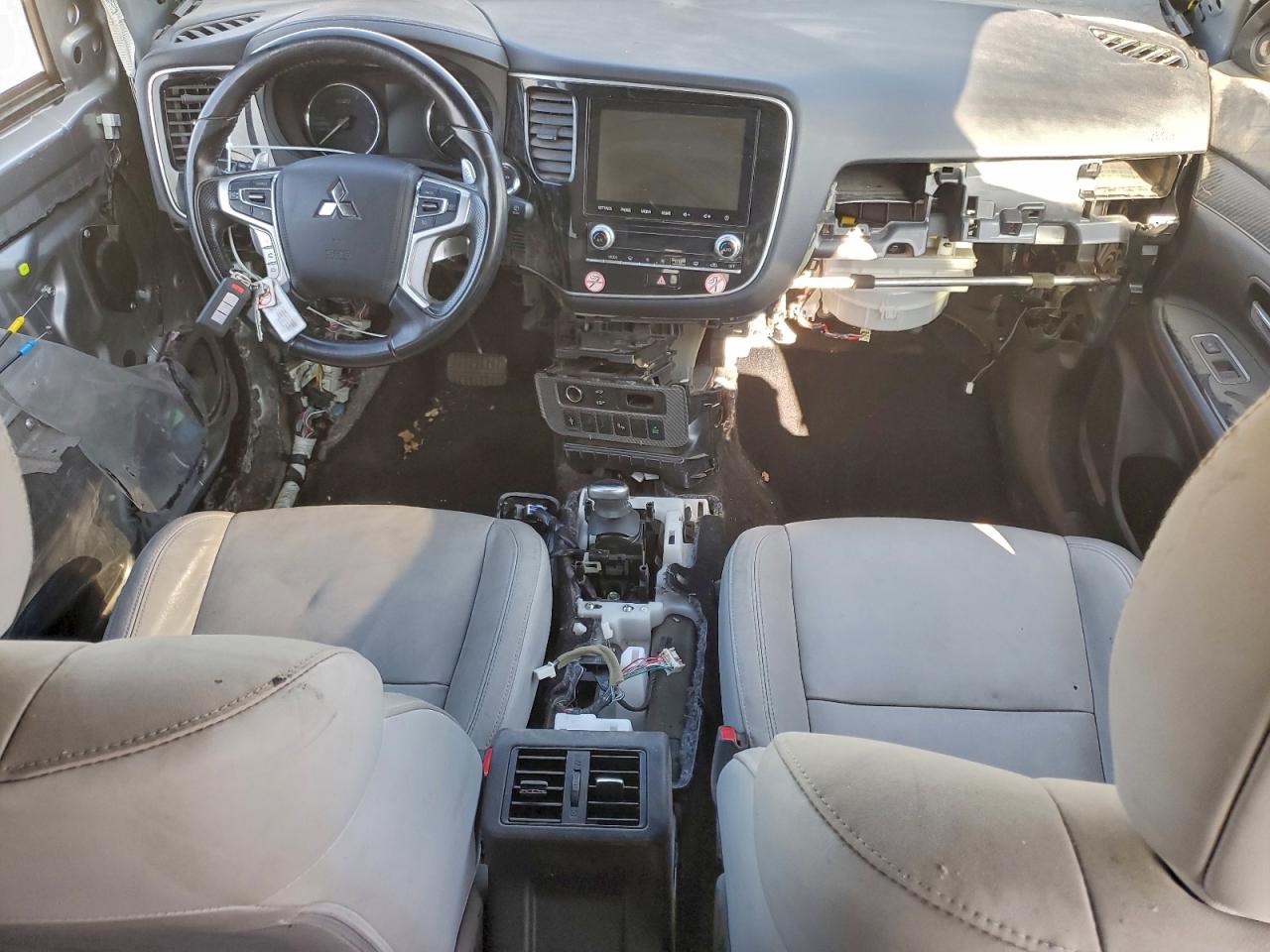 2022 Mitsubishi Outlander Sel VIN: JA4J2VA70NZ050501 Lot: 93940425