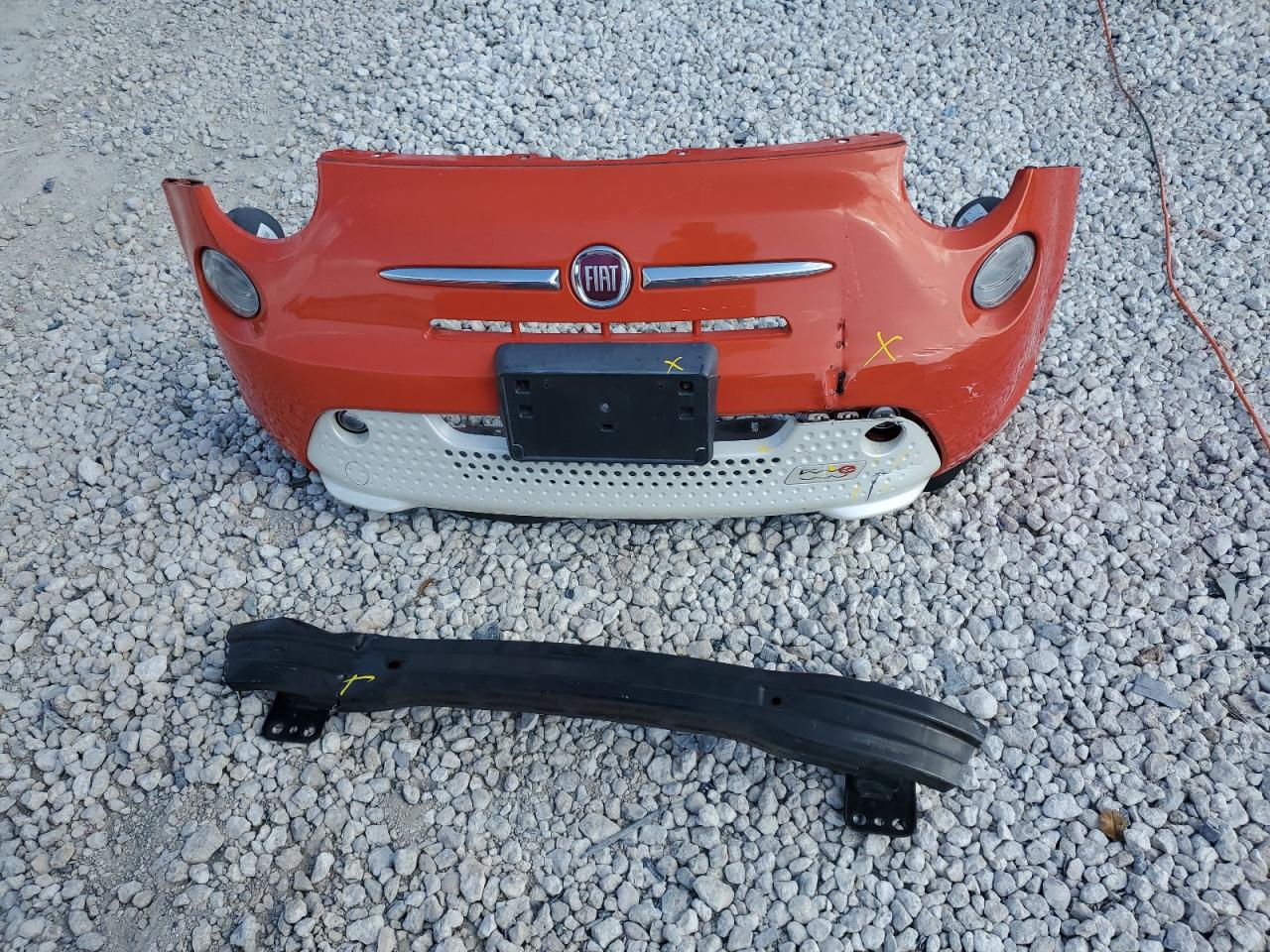 2015 Fiat 500 Electric VIN: 3C3CFFGE4FT585715 Lot: 91322935