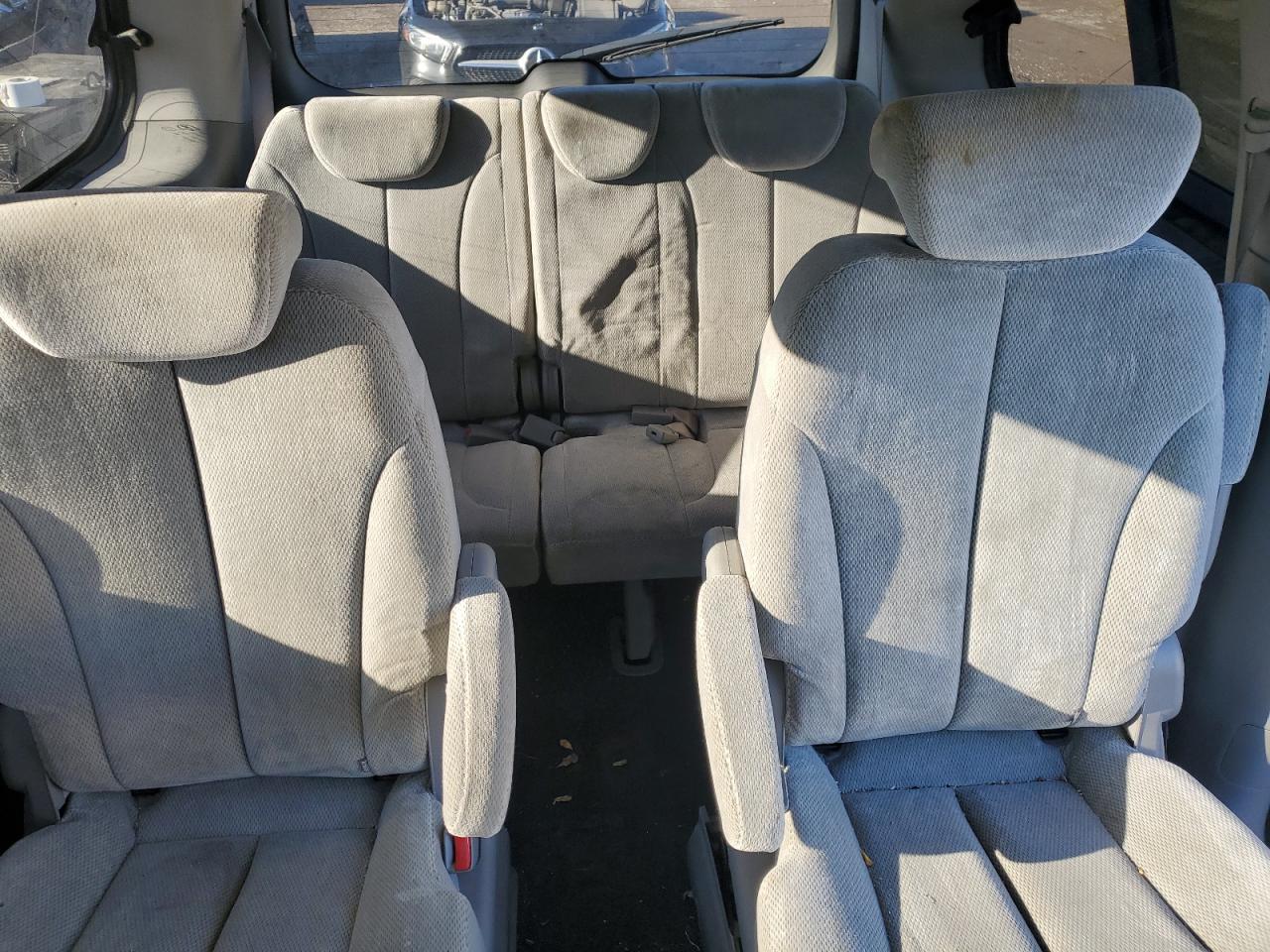 2008 Kia Sedona Ex VIN: KNDMB233286196030 Lot: 91781435