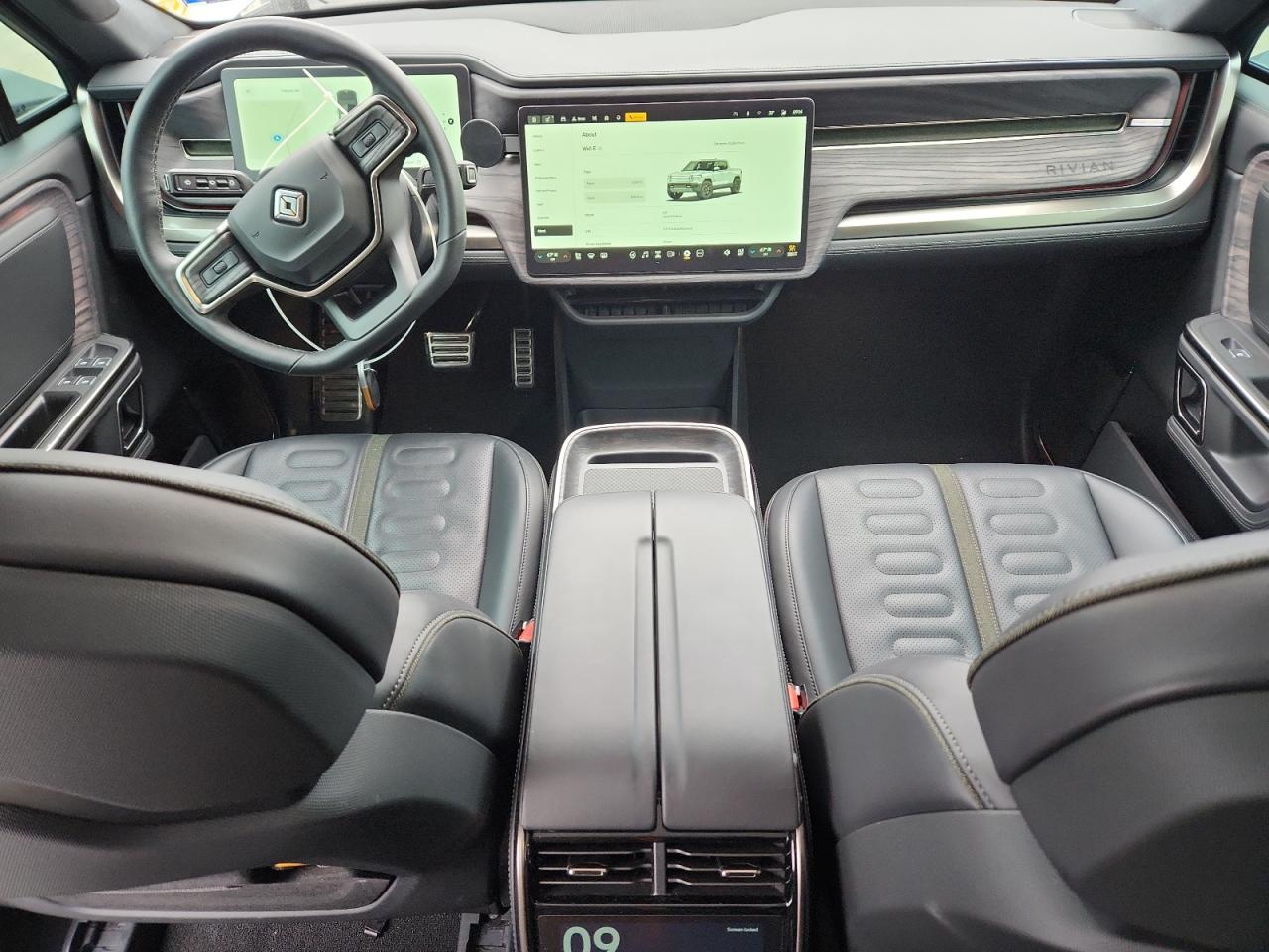 2022 Rivian R1T Launch Edition VIN: 7FCTGAALXNN004200 Lot: 92544435