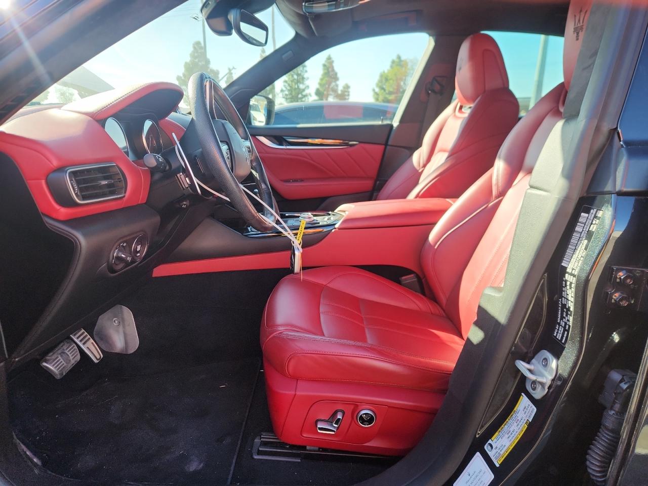 2022 Maserati Levante Modena VIN: ZN661YUM3NX393458 Lot: 90938335