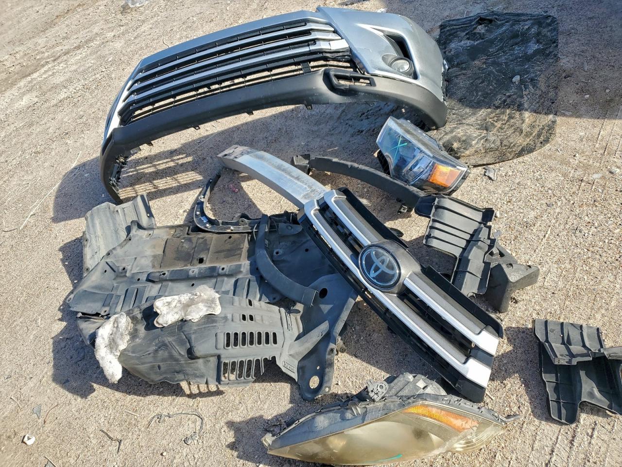 2019 Toyota Highlander Se VIN: 5TDJZRFH7KS586143 Lot: 93762485