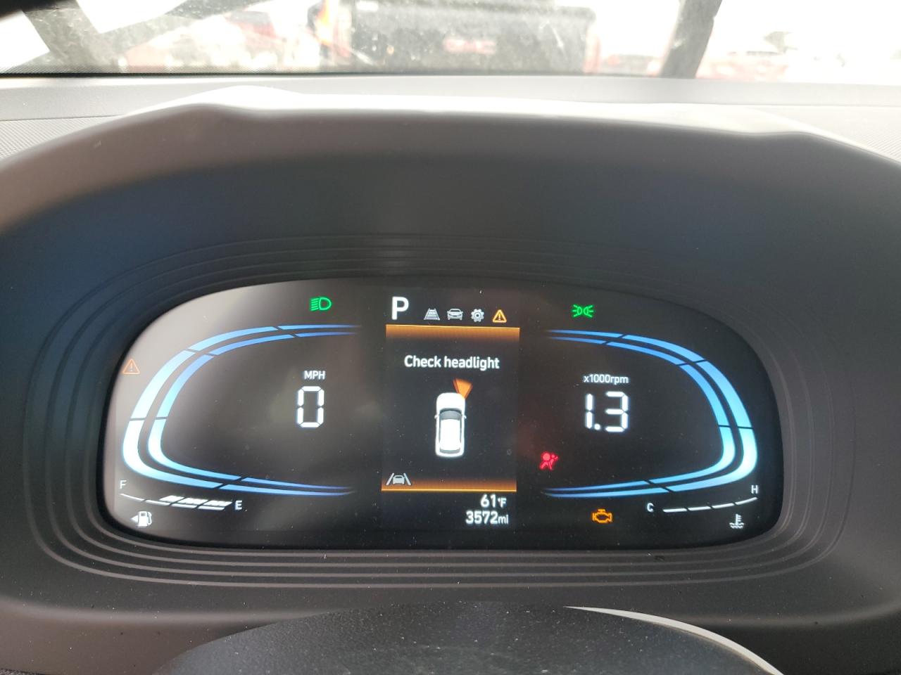 2025 Hyundai Venue Se VIN: KMHRB8A31SU407762 Lot: 93045945