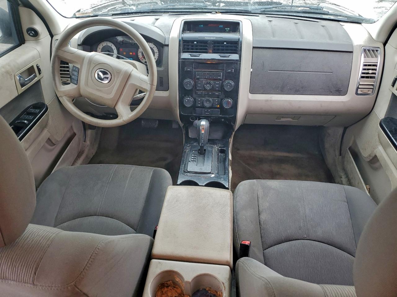 2011 Mazda Tribute I VIN: 4F2CY0C76BKM04927 Lot: 93953985