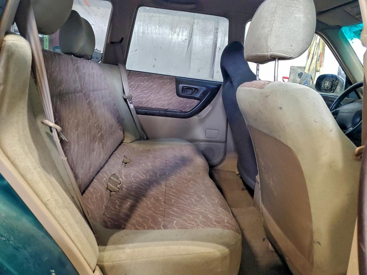 1998 Subaru Forester L VIN: JF1SF6350WG750330 Lot: 93550415