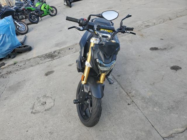 2021 BMW G310 R  