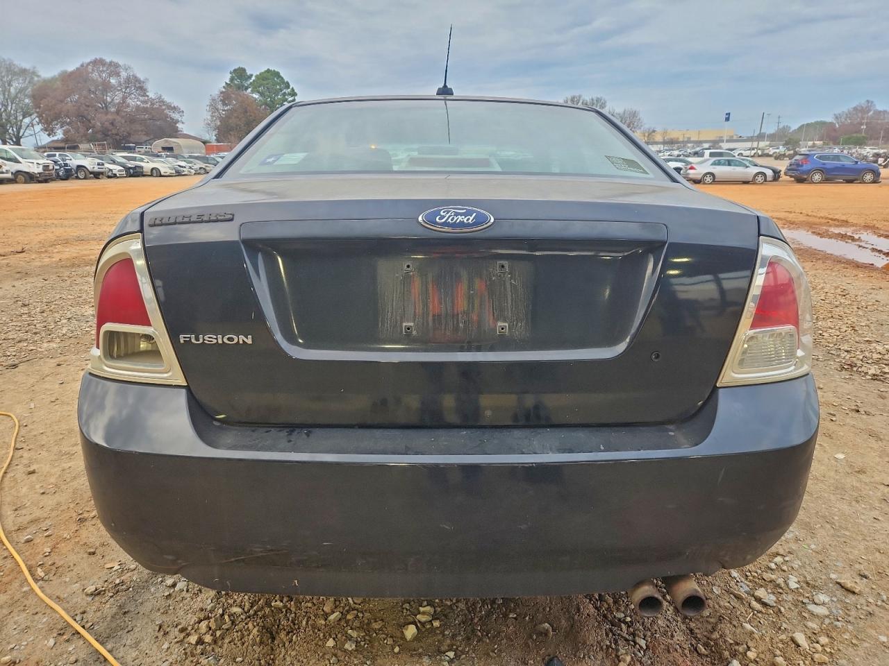 2009 Ford Fusion S VIN: 3FAHP06ZX9R197069 Lot: 93979565