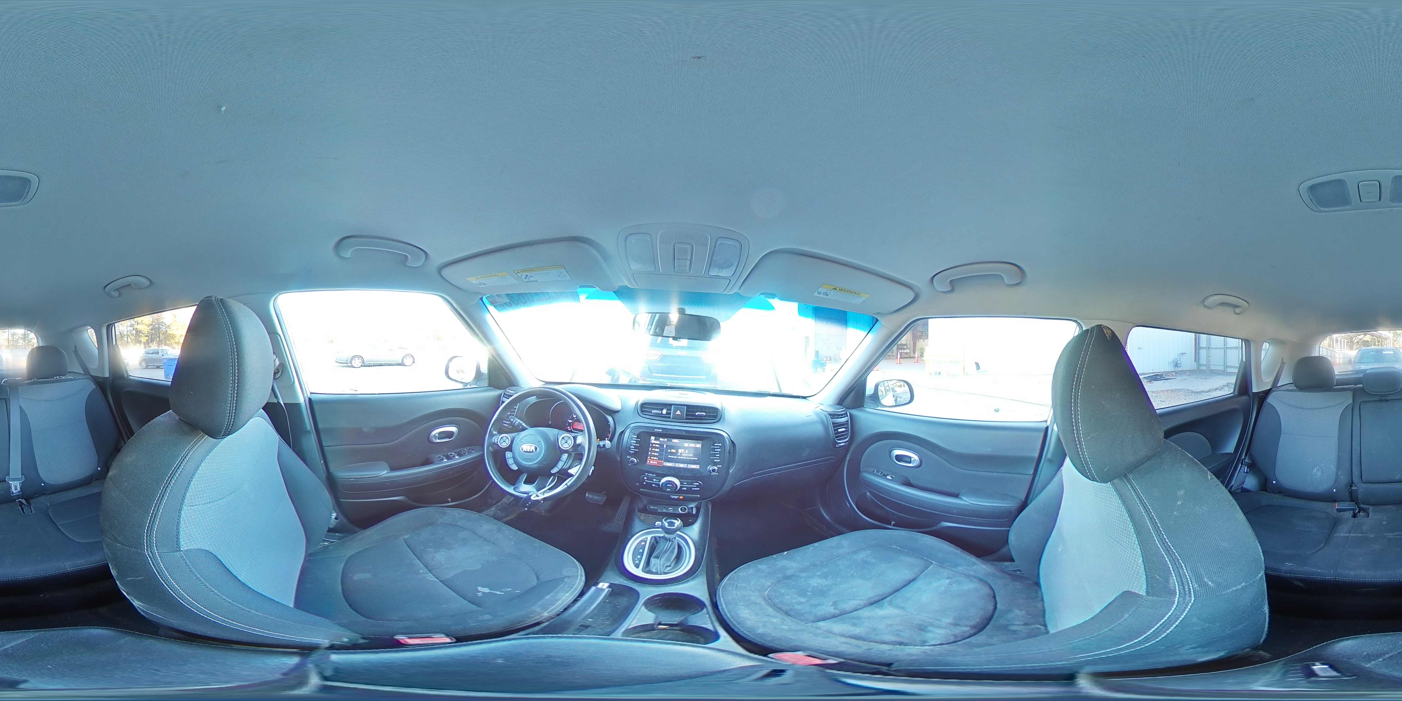 2019 Kia Soul + VIN: KNDJP3A54K7019639 Lot: 92620635