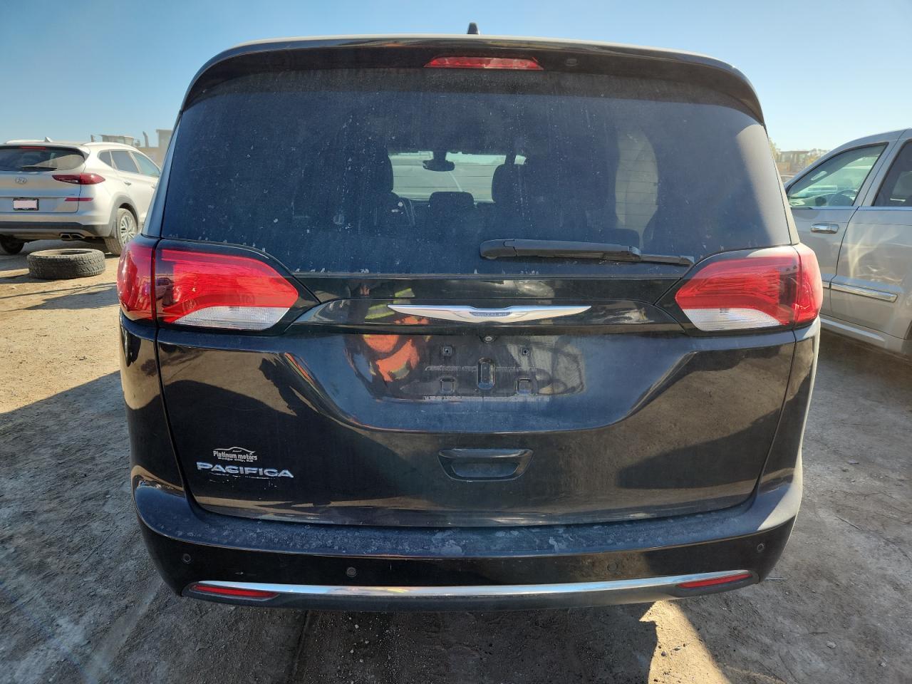 2017 Chrysler Pacifica Touring L VIN: 2C4RC1BG3HR809539 Lot: 90086855