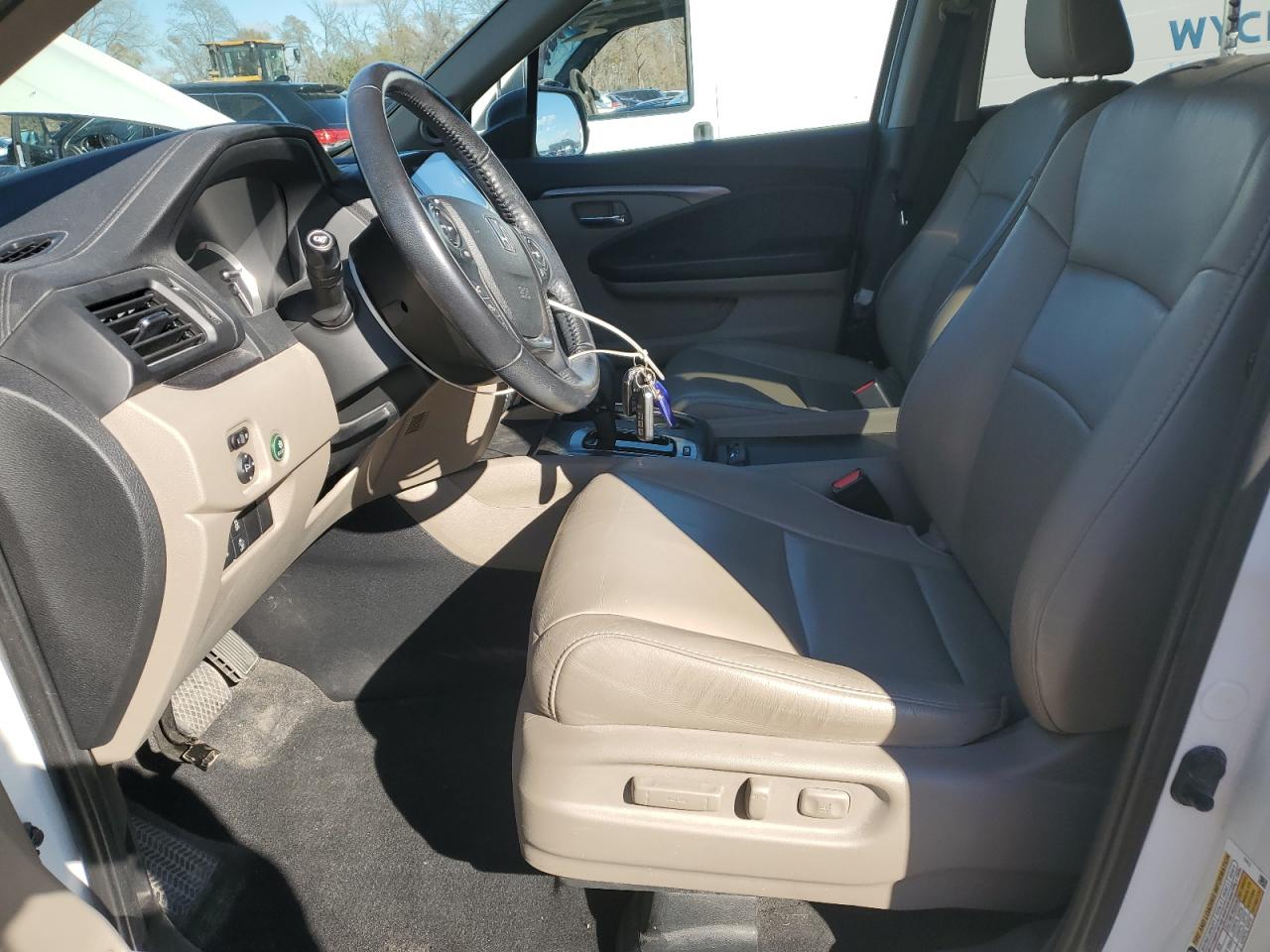 2018 Honda Pilot Exl VIN: 5FNYF6H60JB043334 Lot: 92035645