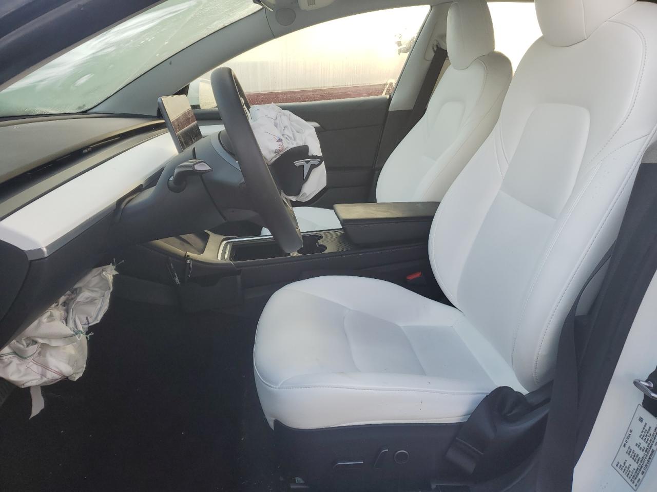 2022 Tesla Model 3 VIN: 5YJ3E1EB7NF204995 Lot: 93275835