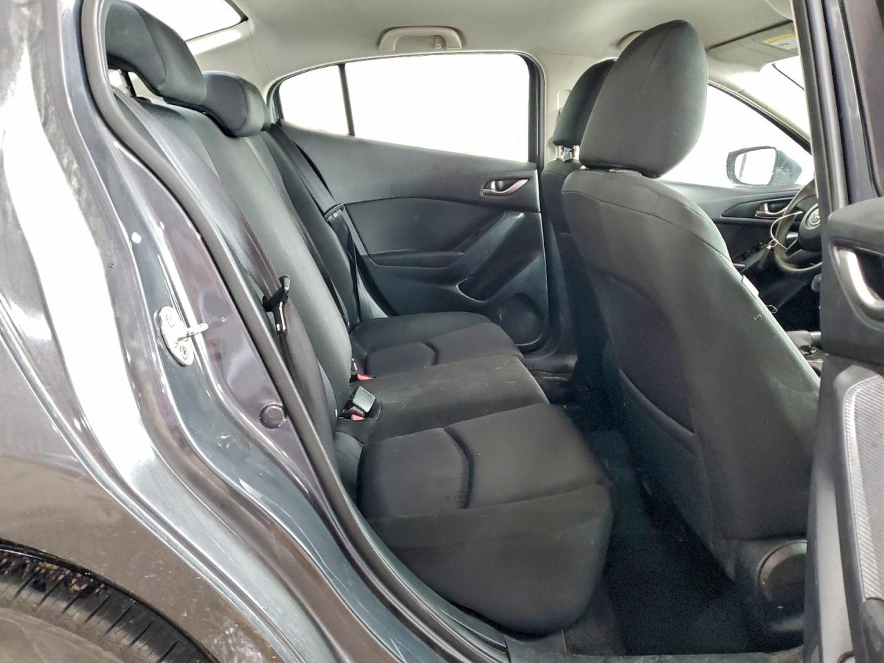 2015 Mazda 3 Sv VIN: JM1BM1T72F1244148 Lot: 94145875