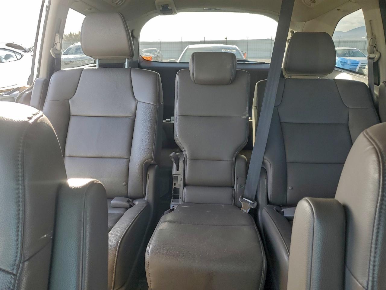 2015 Honda Odyssey Exl VIN: 5FNRL5H60FB069737 Lot: 94261995