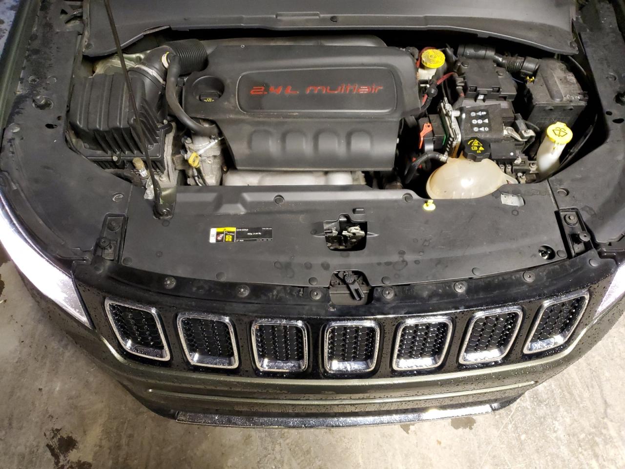 2018 Jeep Compass Limited VIN: 3C4NJDCB0JT249300 Lot: 92324215