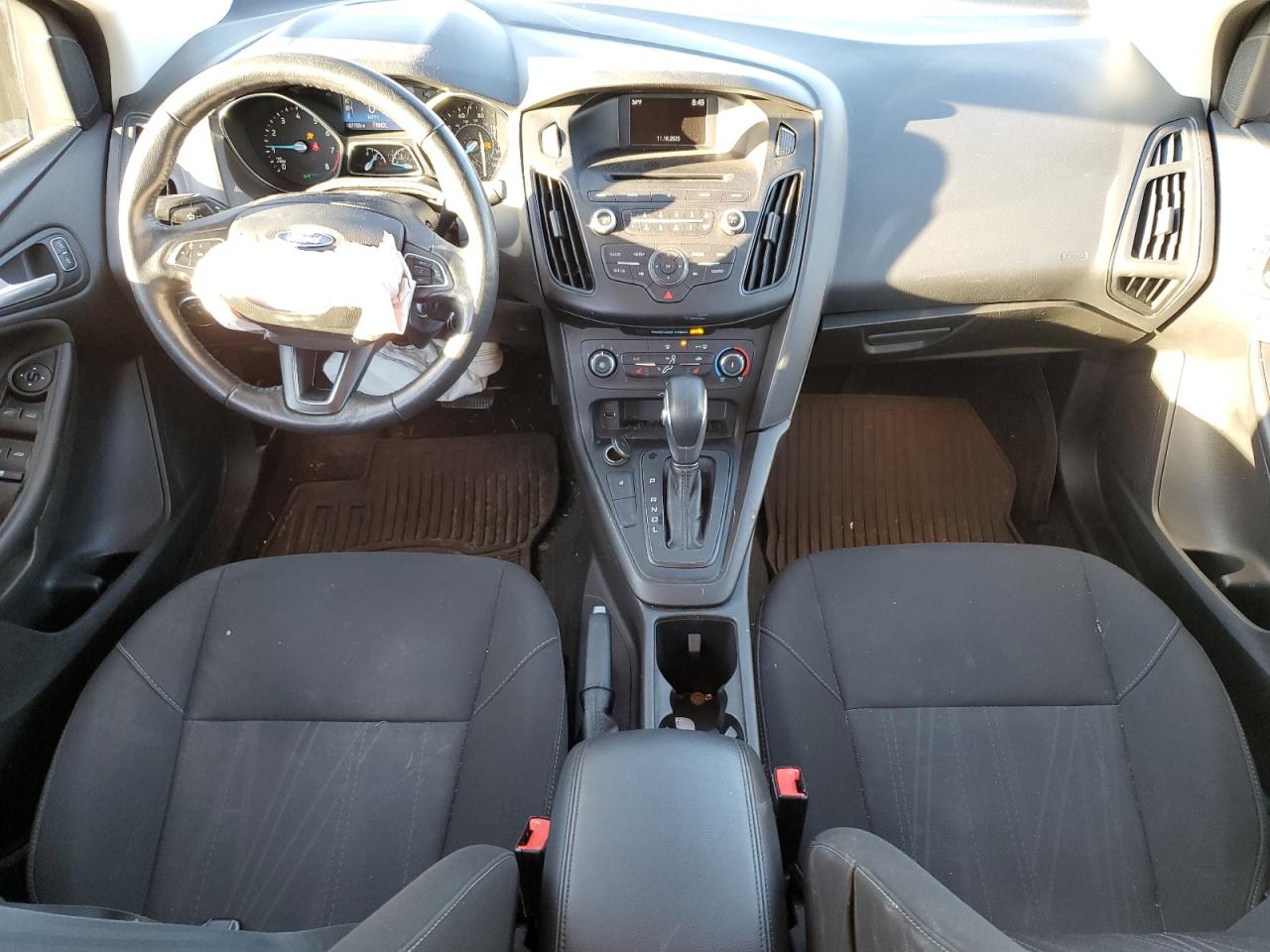 2017 Ford Focus Se VIN: 1FADP3F2XHL332373 Lot: 92730925