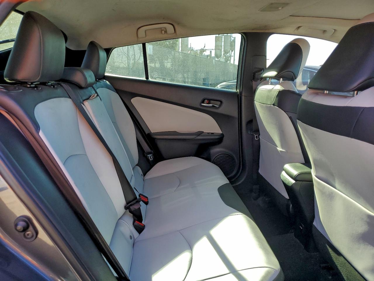 2016 Toyota Prius VIN: JTDKARFU4G3000581 Lot: 94601655