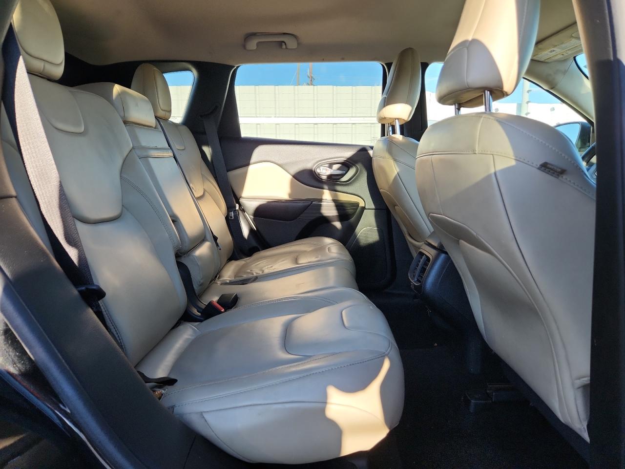 2015 Jeep Cherokee Limited VIN: 1C4PJMDBXFW601615 Lot: 92479475