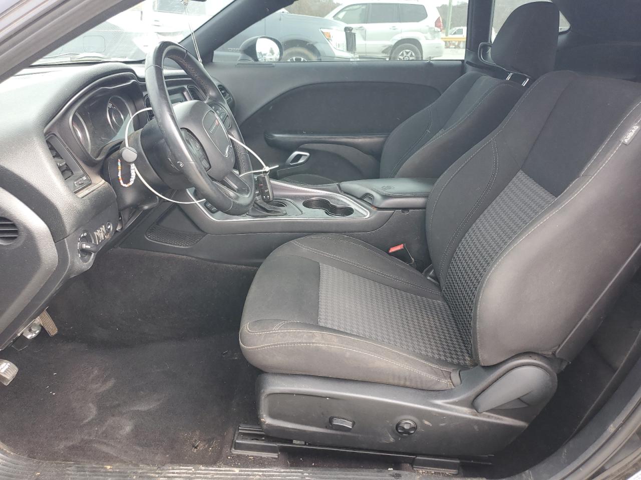 2016 Dodge Challenger Sxt VIN: 2C3CDZAG8GH169033 Lot: 92919475