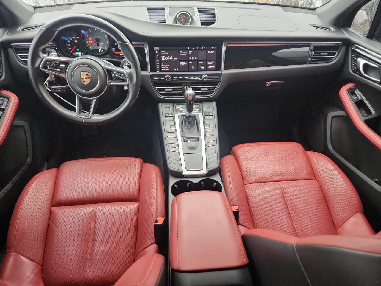 2020 Porsche Macan S VIN: WP1AB2A54LLB30384 Lot: 92011555