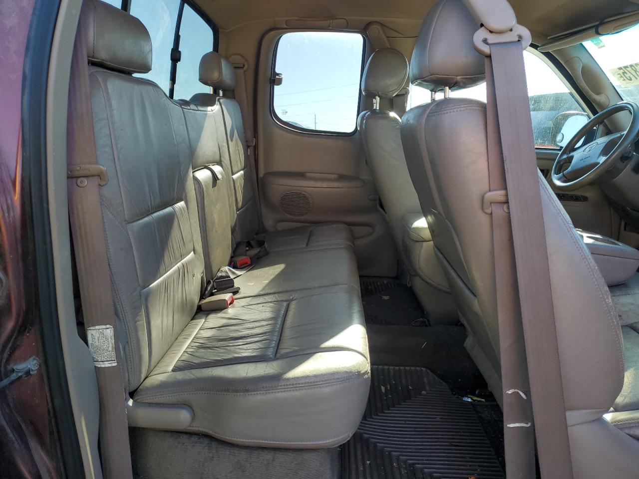 2000 Toyota Tundra Access Cab VIN: 5TBBT4415YS005173 Lot: 92896875