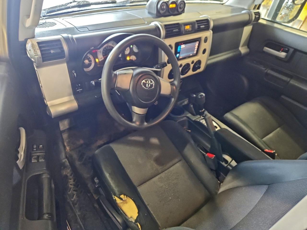 2008 Toyota Fj Cruiser VIN: JTEBU11F38K023760 Lot: 93339485