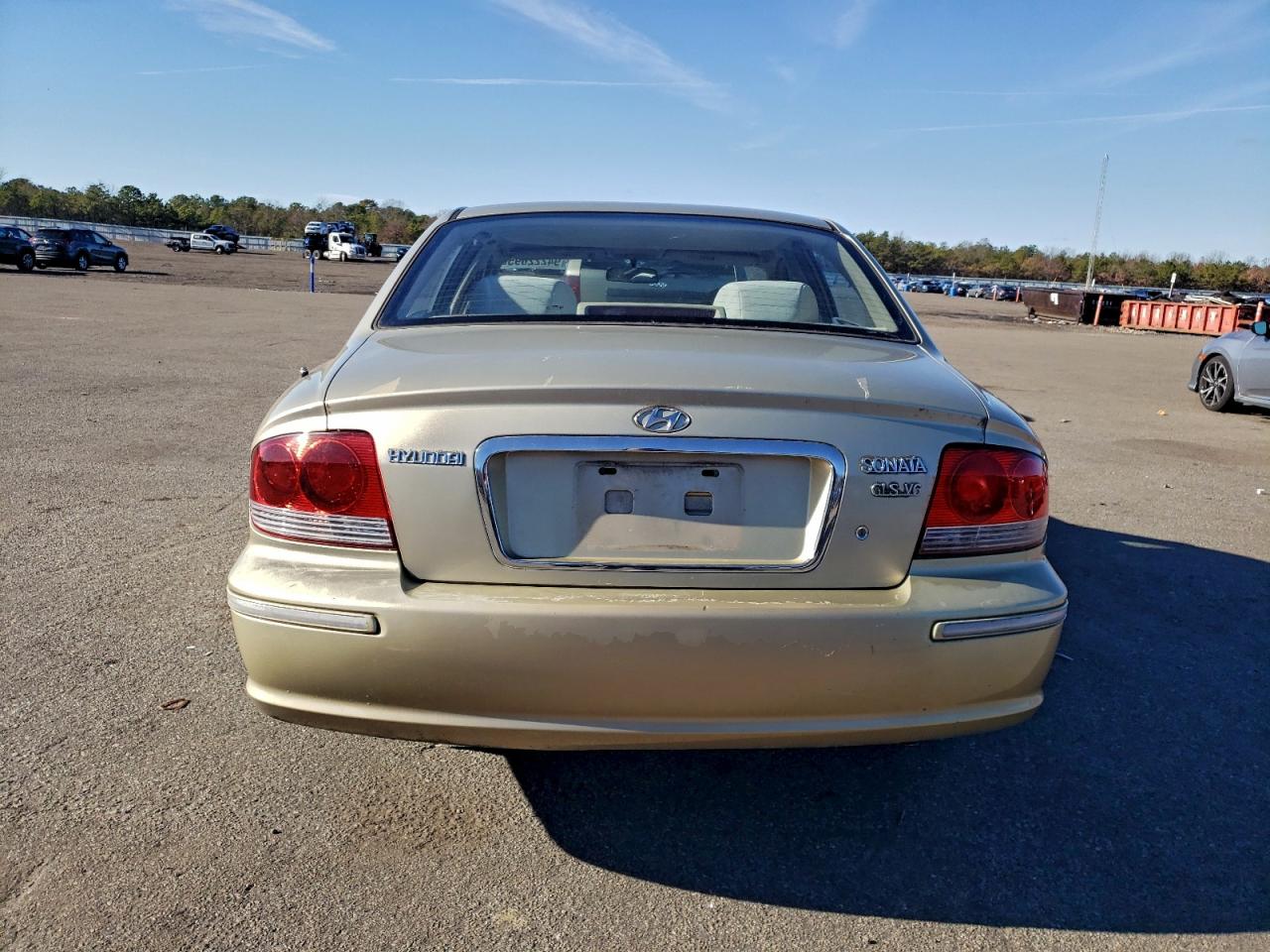 2002 Hyundai Sonata Gls VIN: KMHWF35H82A564254 Lot: 94222095
