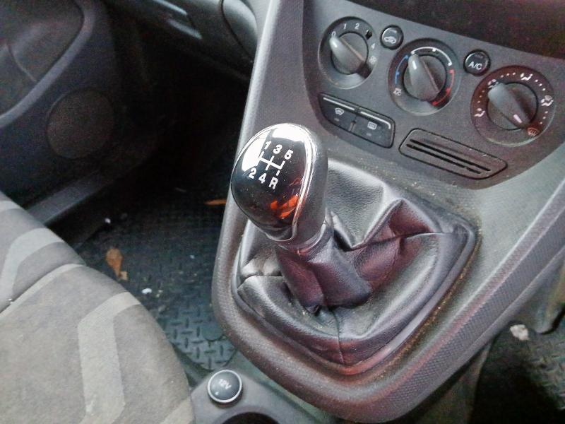 2014 FORD TRANSIT CONNECT 1.6 TDCI 95PS TREND VAN