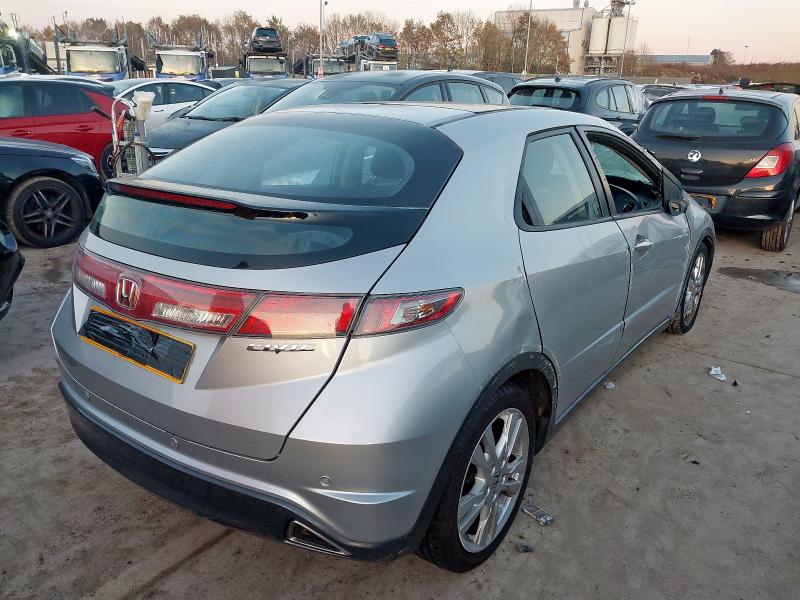 2009 HONDA CIVIC 1.8 I-VTEC ES 5DR AUTO