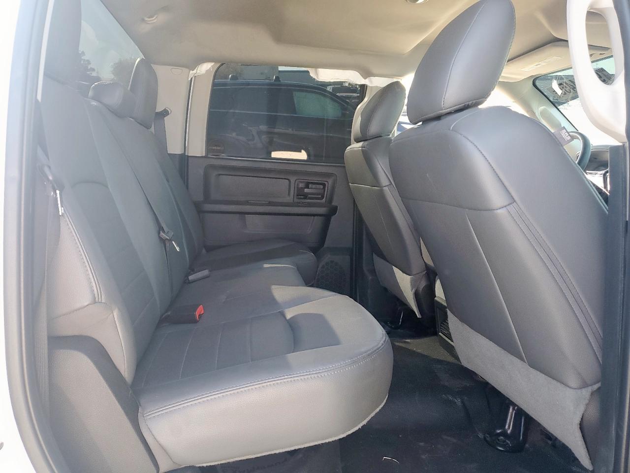 2018 Ram 1500 St VIN: 1C6RR7KT0JS255676 Lot: 91174455