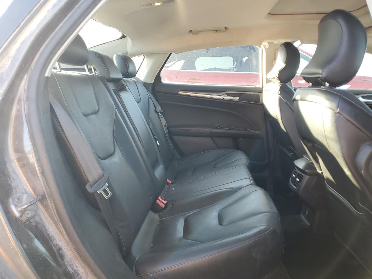 2016 Ford Fusion Titanium VIN: 3FA6P0K95GR307598 Lot: 92351315