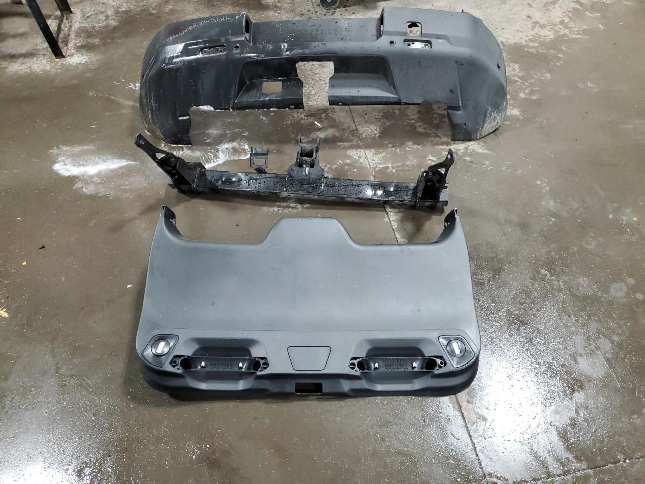 2022 Ford Bronco Sport Big Bend VIN: 3FMCR9B60NRD19135 Lot: 91907555