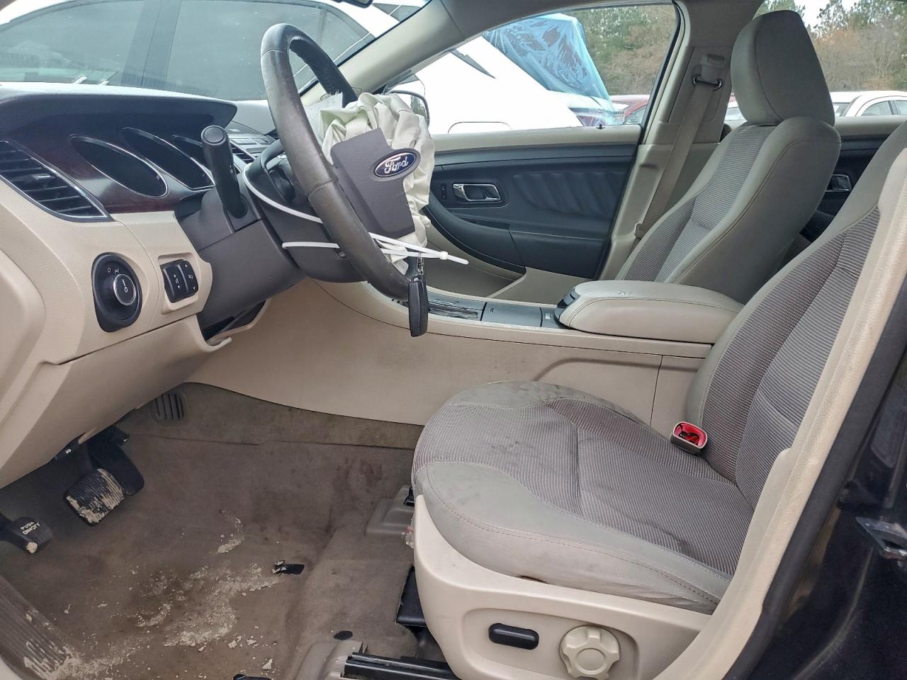 2010 Ford Taurus Sel VIN: 1FAHP2EW7AG106743 Lot: 94018855