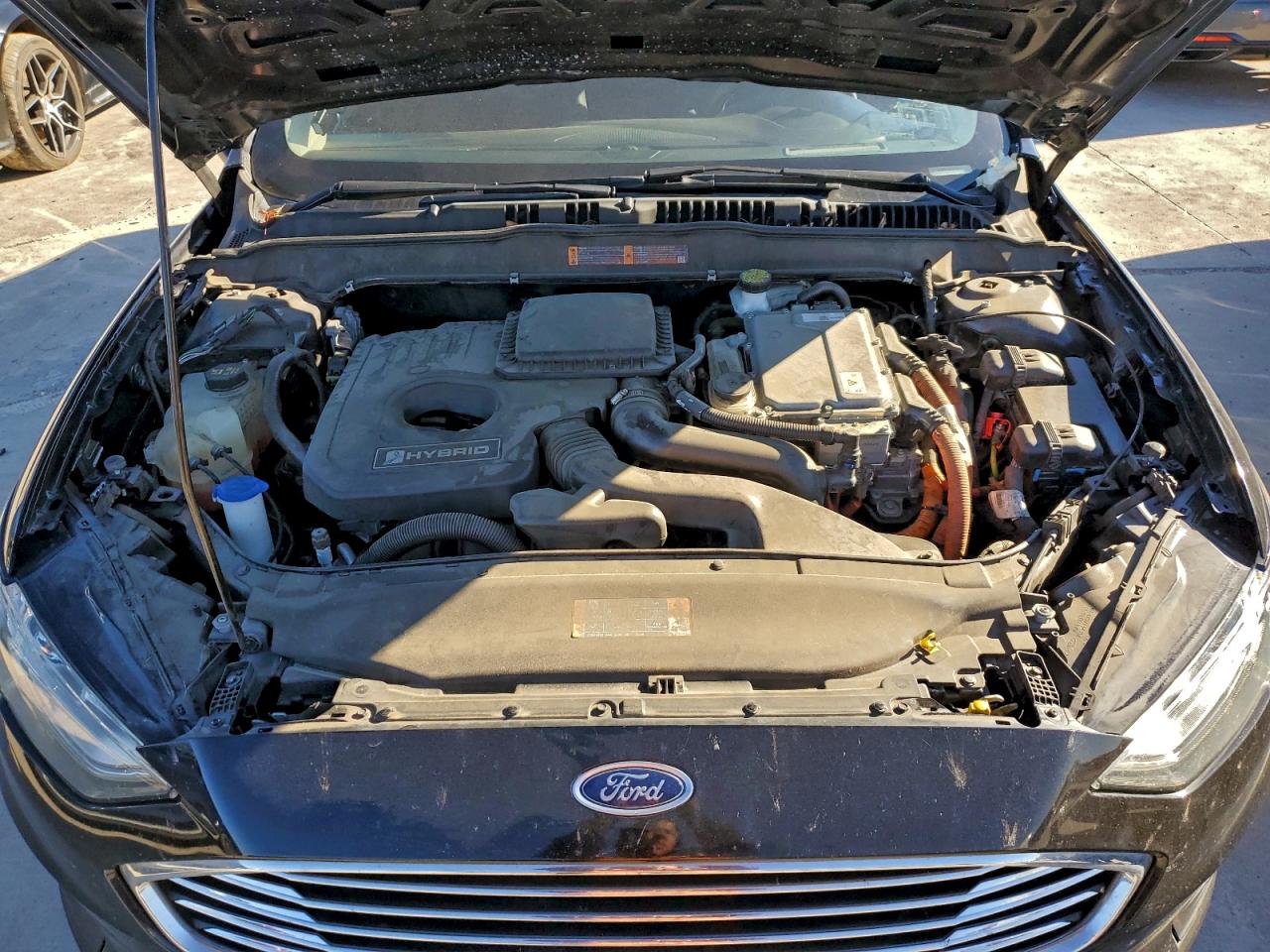 2019 Ford Fusion Se VIN: 3FA6P0LU2KR139544 Lot: 94374435