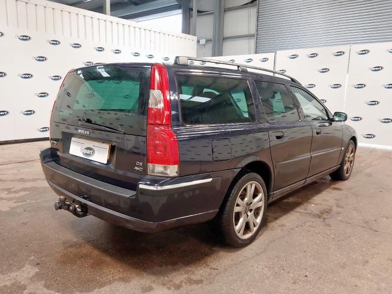 2004 VOLVO V70 D5 AWD SE 5DR GEARTRONIC